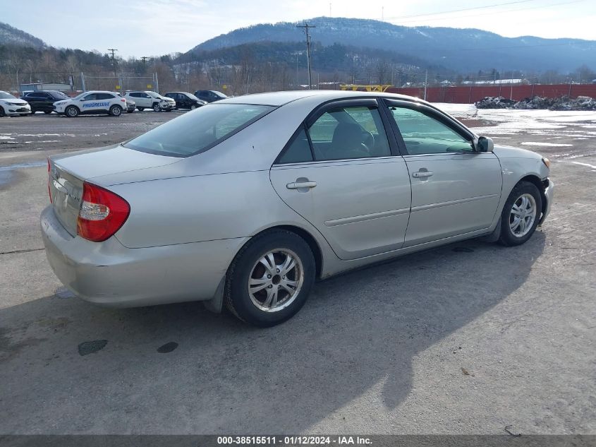 4T1BE32K22U556943 2002 Toyota Camry Le