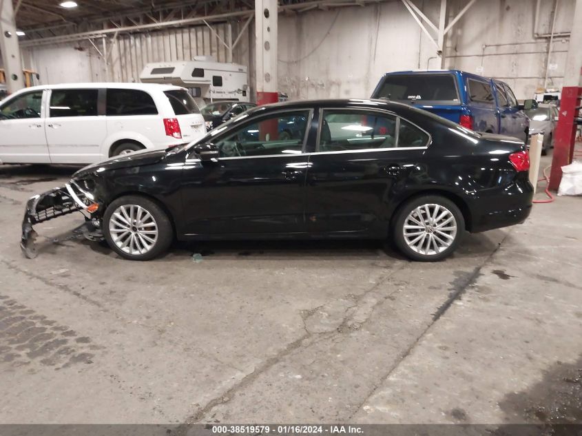 2011 Volkswagen Jetta 2.5L Sel VIN: 3VWLZ7AJ8BM303219 Lot: 38519579