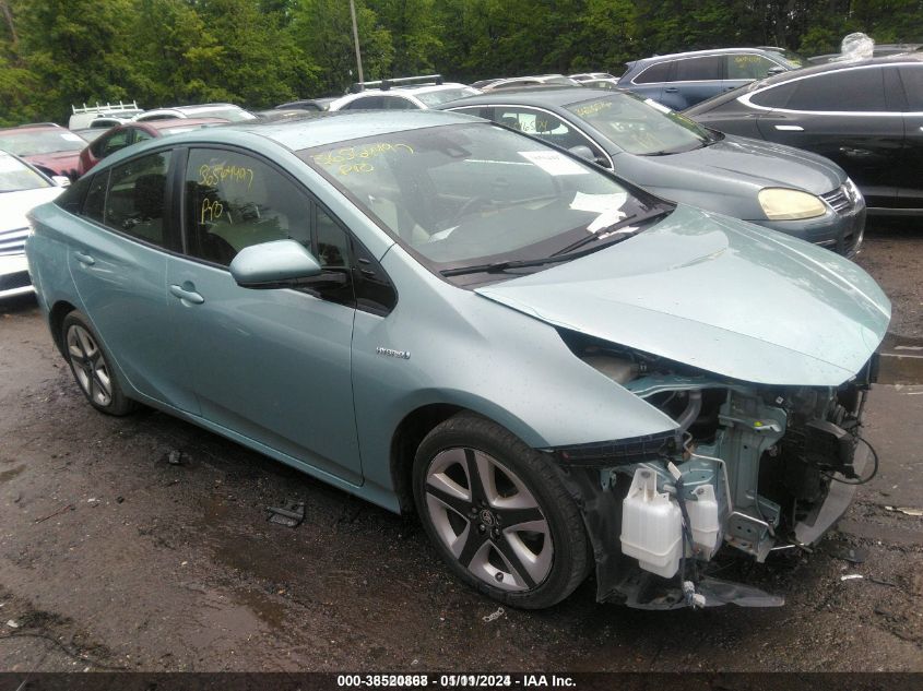 JTDKARFU9H3531776 2017 Toyota Prius Three Touring