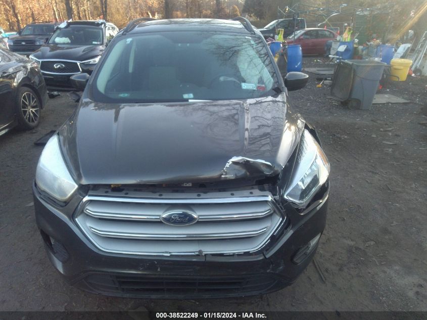 2018 Ford Escape Se VIN: 1FMCU9GD2JUA31982 Lot: 38522249