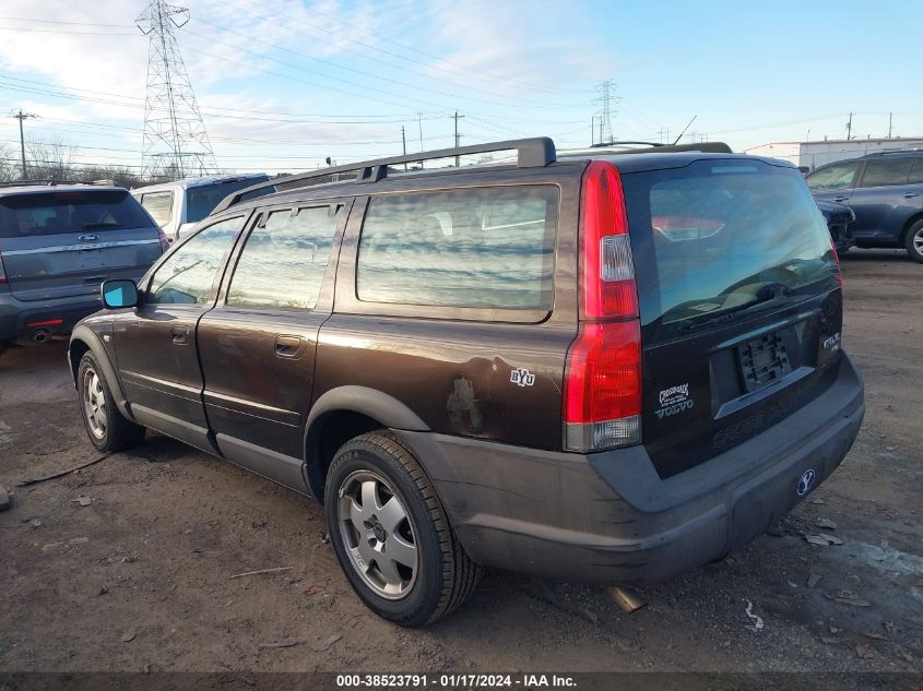 YV1SZ58D711003857 2001 Volvo V70 Xc 2.4T A Sr