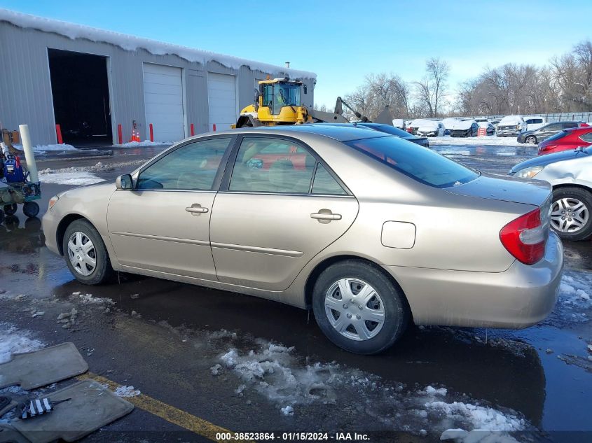 2004 Toyota Camry Le VIN: 4T1BE32K04U861781 Lot: 38523864