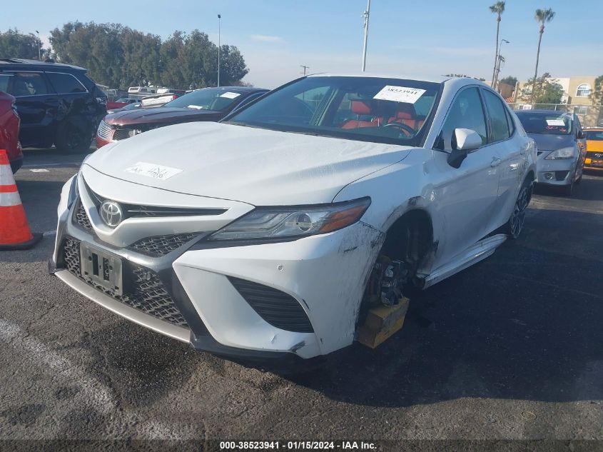 4T1B61HK2JU057485 2018 Toyota Camry Xse