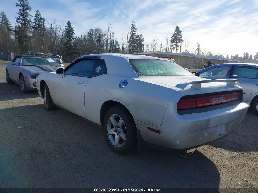 2B3CJ4DVXAH322733 2010 Dodge Challenger Se