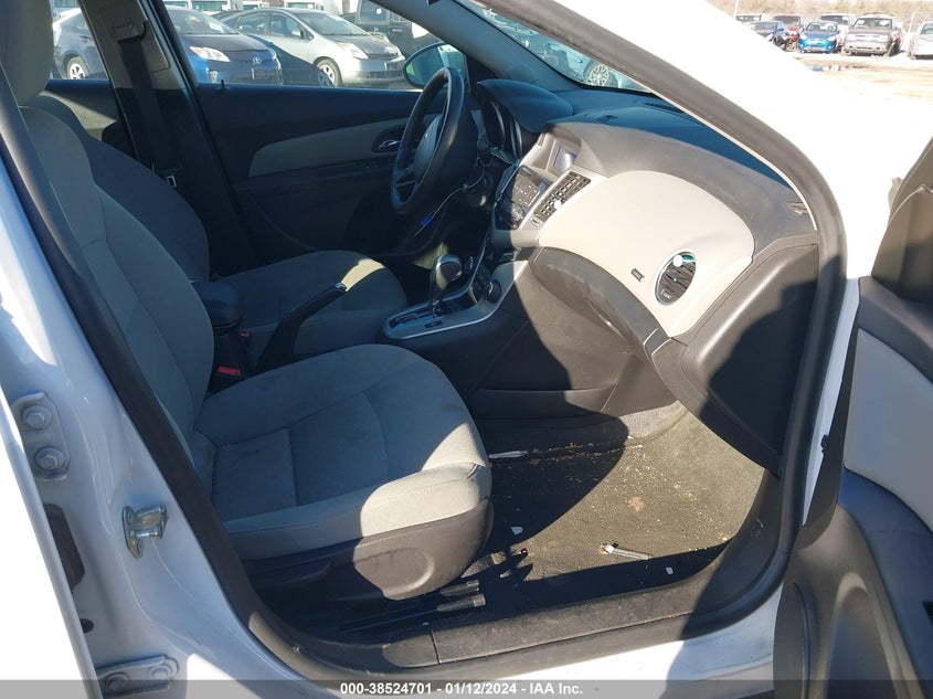2014 CHEVROLET CRUZE auction photo 5