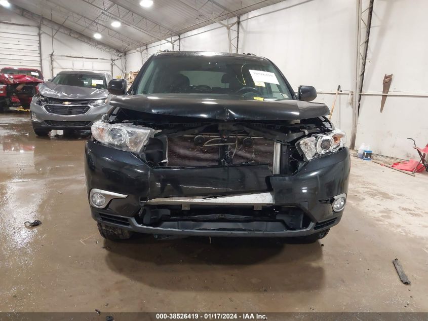 2013 Toyota Highlander Se V6 VIN: 5TDBK3EH7DS209175 Lot: 38526419