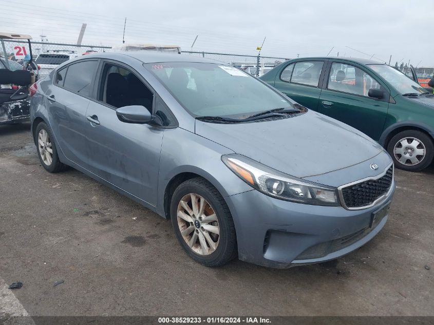 2017 Kia Forte S VIN: 3KPFL4A75HE130752 Lot: 38529233