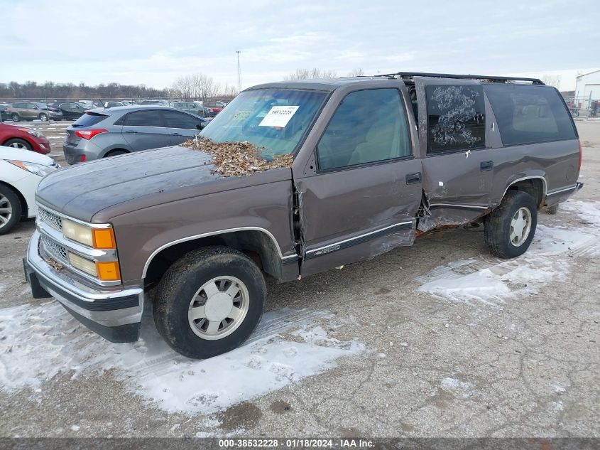 3GNEC16R8VG140655 1997 Chevrolet Suburban Lt