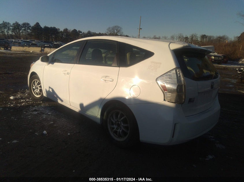 2014 Toyota Prius V Two VIN: JTDZN3EU6E3305174 Lot: 38535315