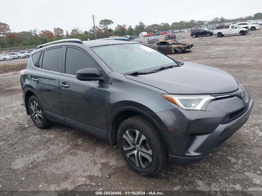 JTMZFREV8HJ700076 2017 Toyota Rav4 Le