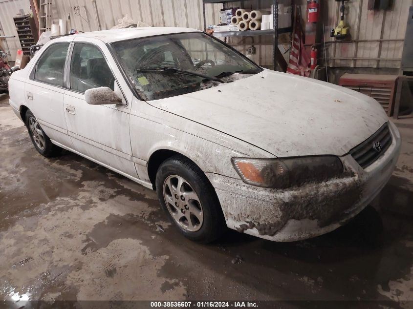 2000 Toyota Camry Le VIN: 4T1BG22K7YU973424 Lot: 38536607