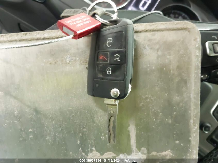 2017 VOLKSWAGEN GOLF SPORTWAGEN TSI S - 3VW017AU9HM509713