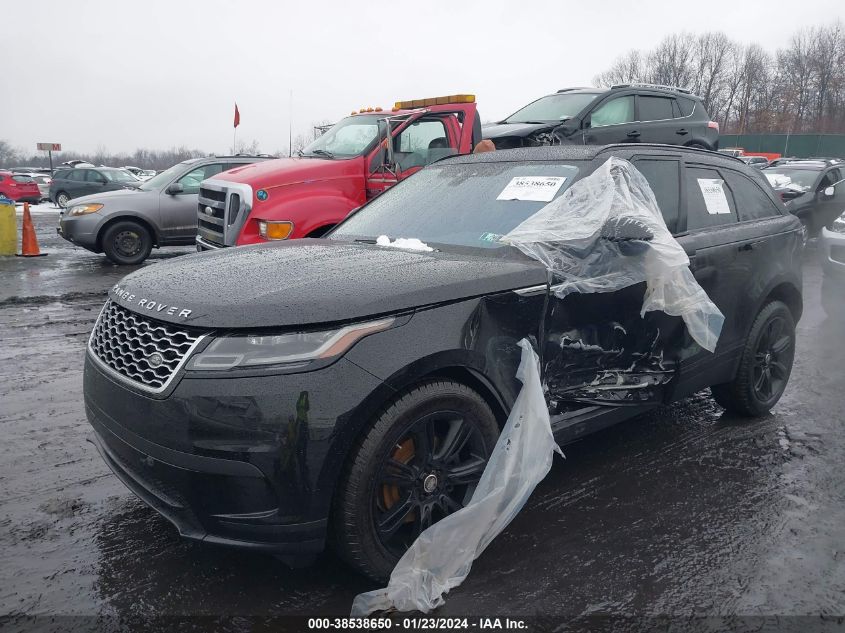 2018 Land Rover Range Rover Velar P250 S VIN: SALYB2RX4JA774670 Lot: 38538650