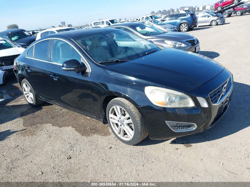 2013 Volvo S60 T5/T5 Platinum/T5 Premier/T5 Premier Plus VIN: YV1612FSXD2208807 Lot: 38538654