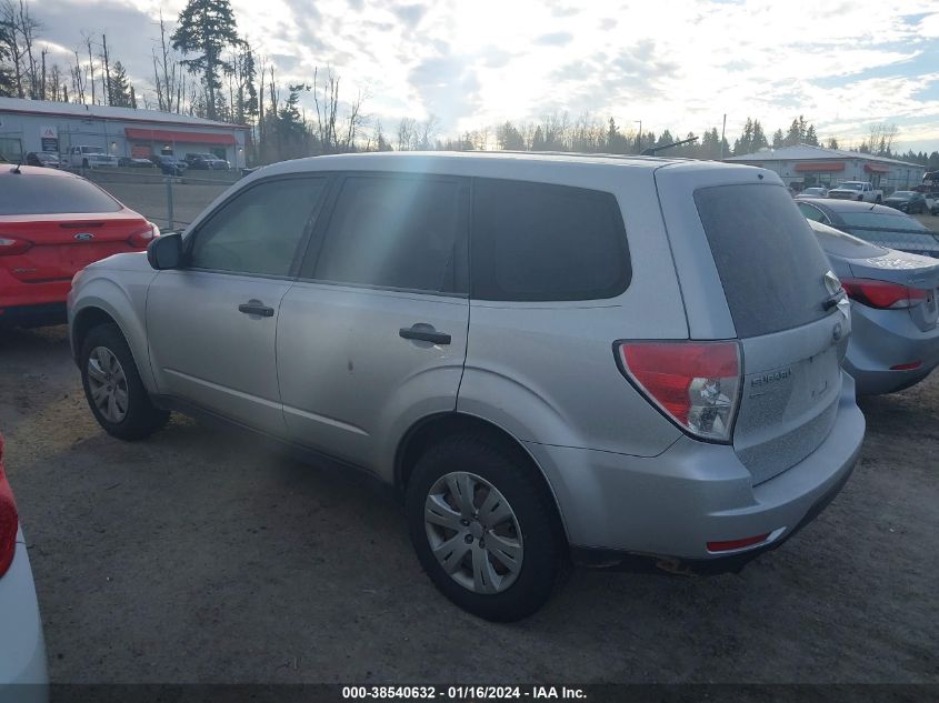 2010 Subaru Forester 2.5X VIN: JF2SH6AC9AH730233 Lot: 38540632