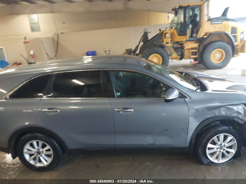 2019 Kia Sorento 2.4L L VIN: 5XYPG4A32KG602826 Lot: 38540903