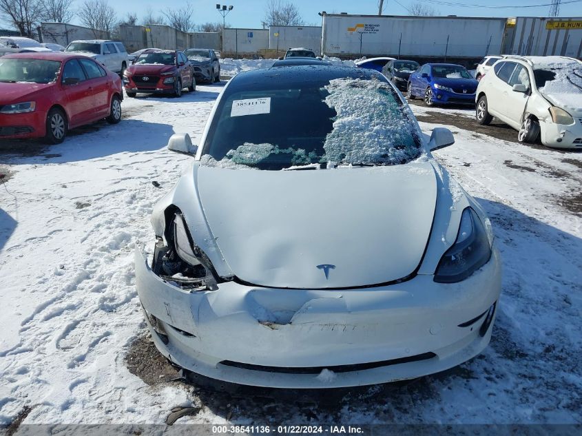 2022 Tesla Model 3 Rear-Wheel Drive VIN: 5YJ3E1EA1NF102504 Lot: 38541136