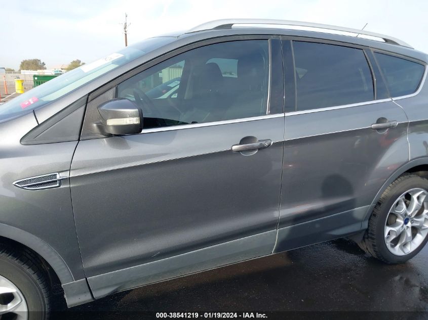 2014 Ford Escape Titanium VIN: 1FMCU0J95EUE27085 Lot: 38541219