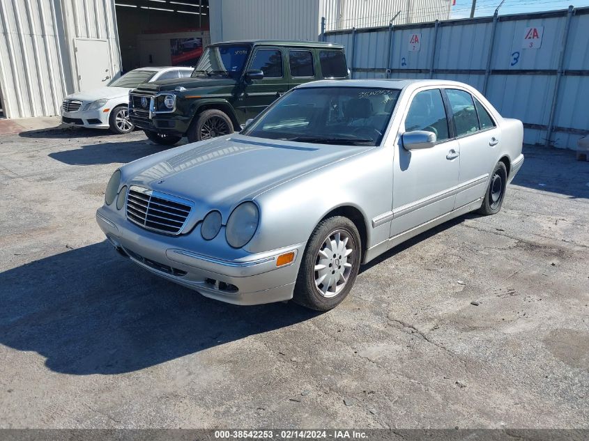 2001 Mercedes-Benz E-Class Base (A5) VIN: WDBJF65J41B308641 Lot: 40086562