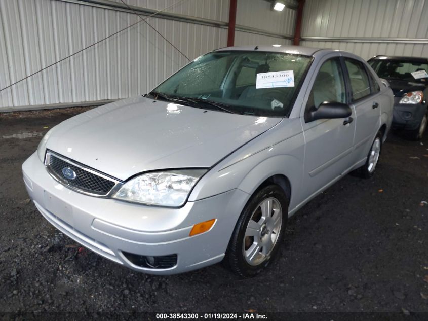 2005 Ford Focus Zx4 VIN: 1FAHP34N25W147985 Lot: 38543300