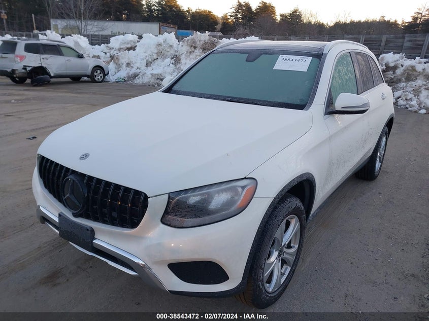 VIN WDC0G4KB0JV074387 2018 MERCEDES-BENZ GLC 300 4MATIC