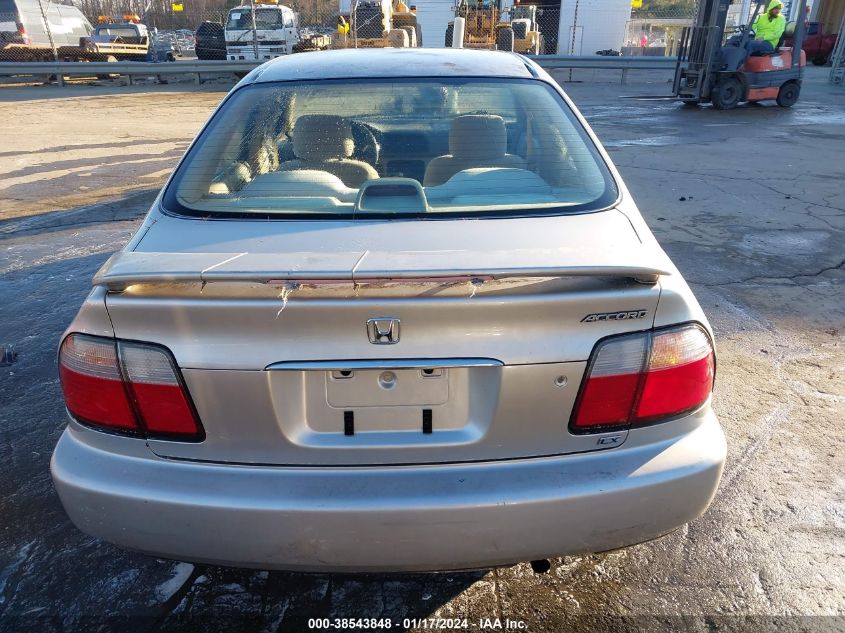 1996 Honda Accord Lx/Ex VIN: 1HGCD5637TA103898 Lot: 38543848