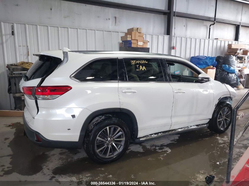 5TDKZRFH4HS524504 2017 Toyota Highlander Xle