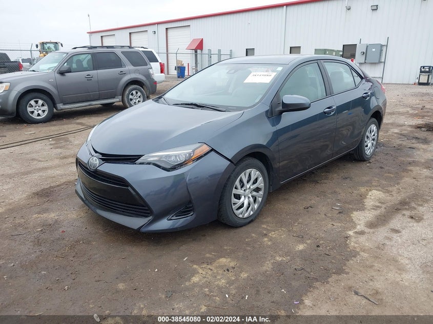 2017 TOYOTA COROLLA LE - 5YFBURHE0HP725830