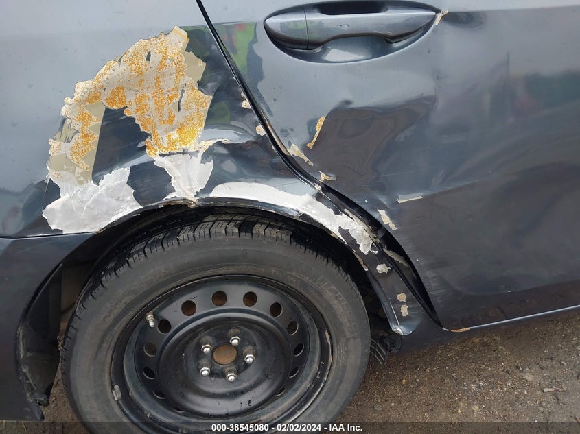 2017 TOYOTA COROLLA LE - 5YFBURHE0HP725830