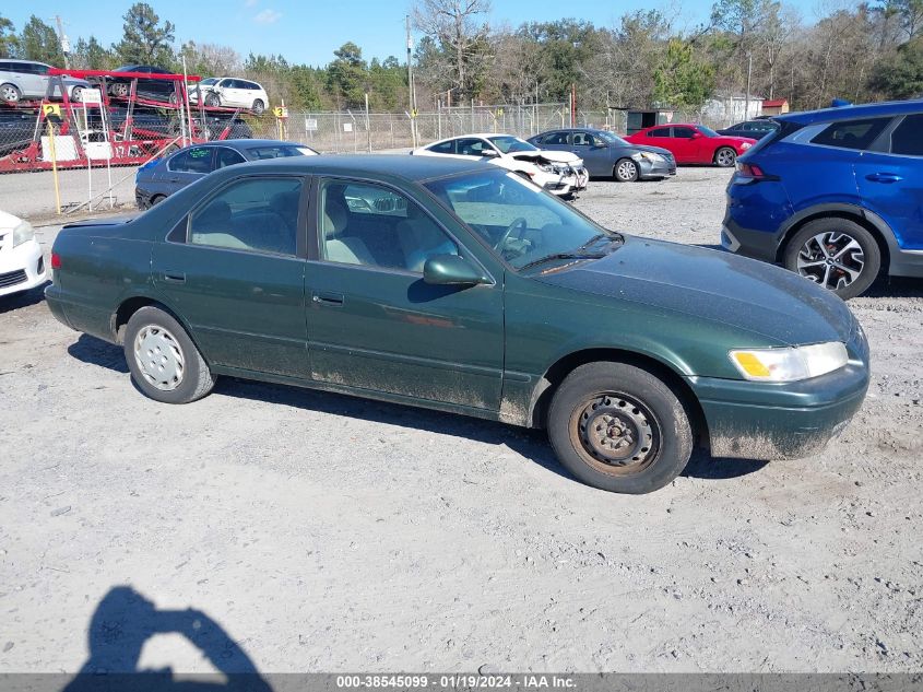 1999 Toyota Camry Le VIN: JT2BG22K0X0289933 Lot: 38545099