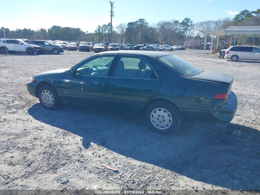 1999 Toyota Camry Le VIN: JT2BG22K0X0289933 Lot: 38545099