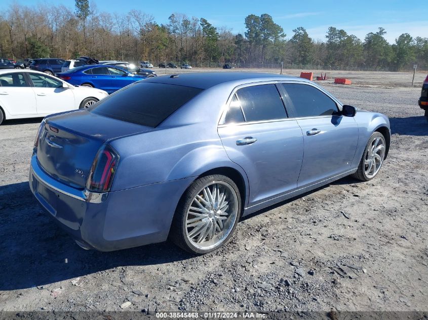 2C3CA6CT5BH588113 2011 Chrysler 300C