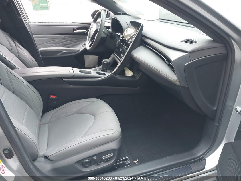 4T1BZ1FB5KU026856 2019 Toyota Avalon Limited