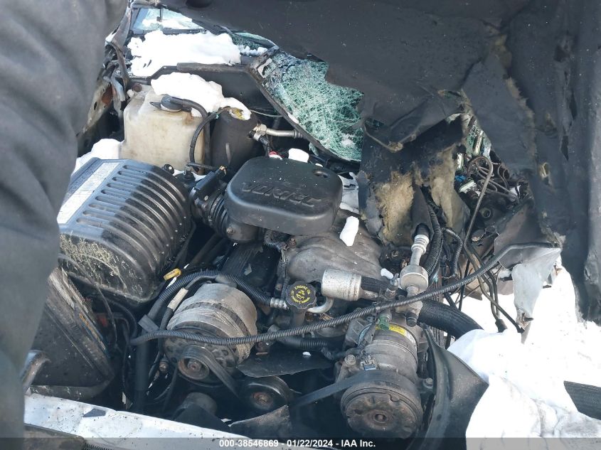 2000 Chevrolet C/K 3500 VIN: 1GCHK33J8YF515548 Lot: 38546869