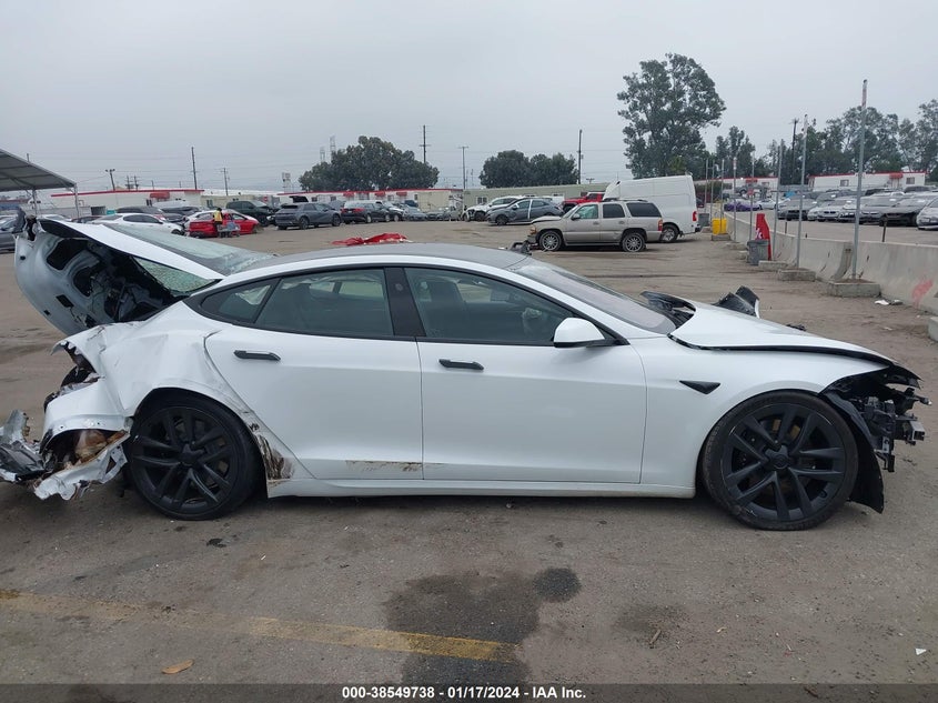 2022 Tesla Model S Dual Motor All-Wheel Drive VIN: 5YJSA1E58NF475176 Lot: 38549738