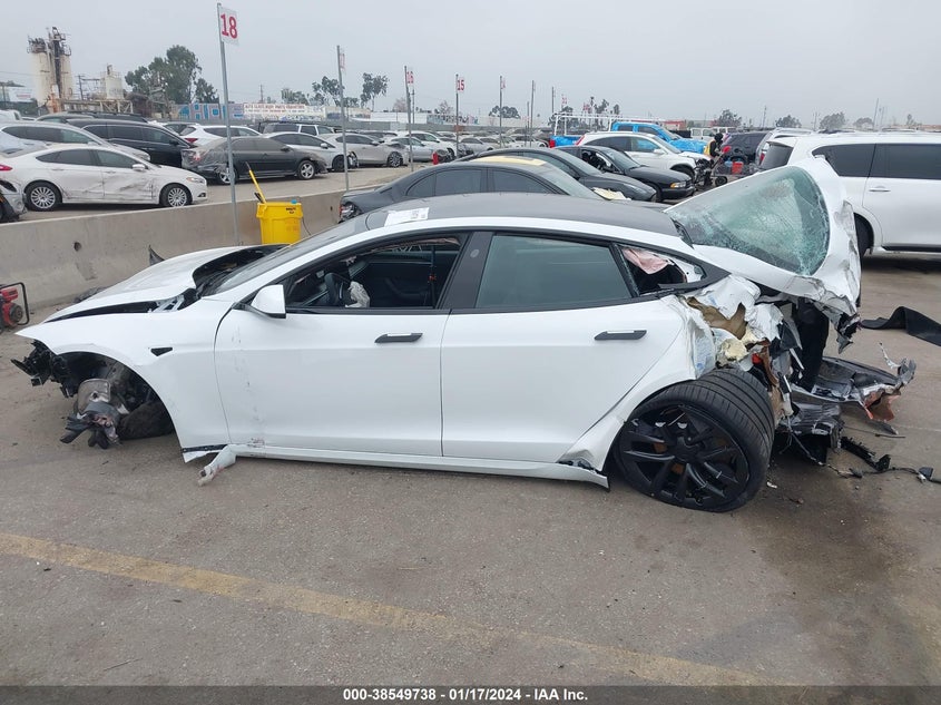 2022 Tesla Model S Dual Motor All-Wheel Drive VIN: 5YJSA1E58NF475176 Lot: 38549738