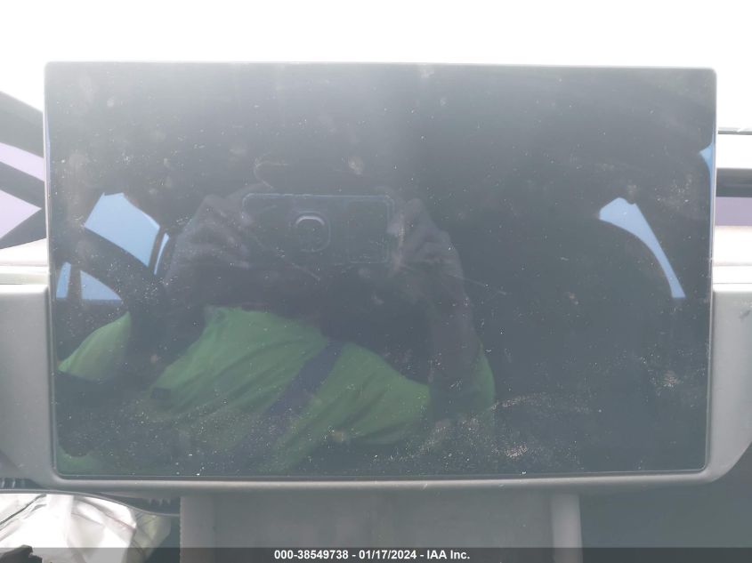 2022 Tesla Model S Dual Motor All-Wheel Drive VIN: 5YJSA1E58NF475176 Lot: 38549738