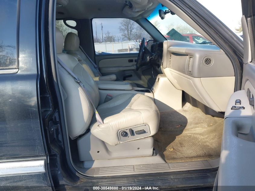 2000 GMC Yukon Xl 2500 Sle/Slt VIN: 3GKGK26U0YG157828 Lot: 38549880