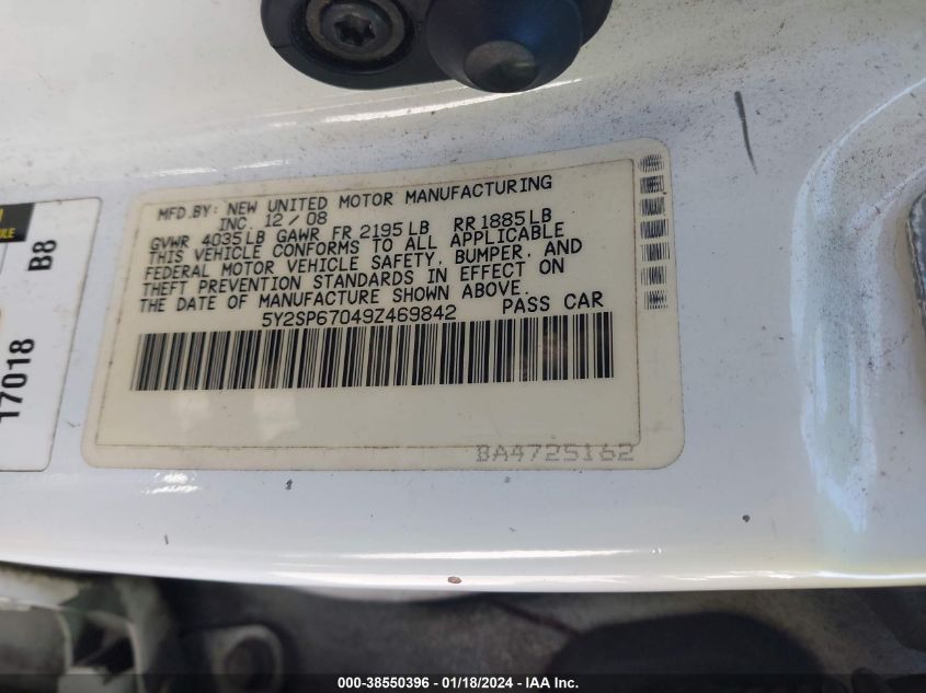 2009 Pontiac Vibe VIN: 5Y2SP67049Z469842 Lot: 38550396