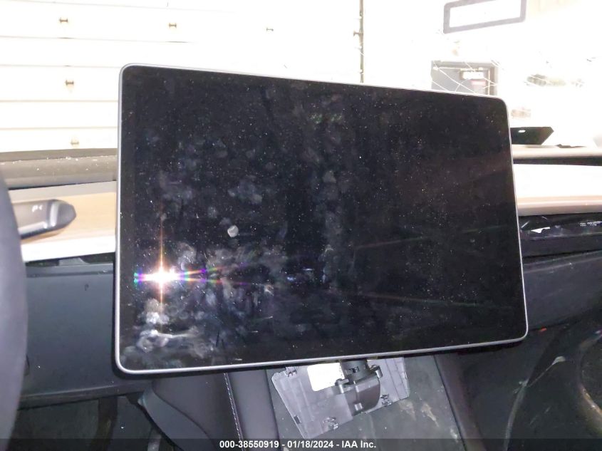 2023 Tesla Model Y Awd/Performance Dual Motor All-Wheel Drive VIN: 7SAYGDEF2PF862119 Lot: 38550919