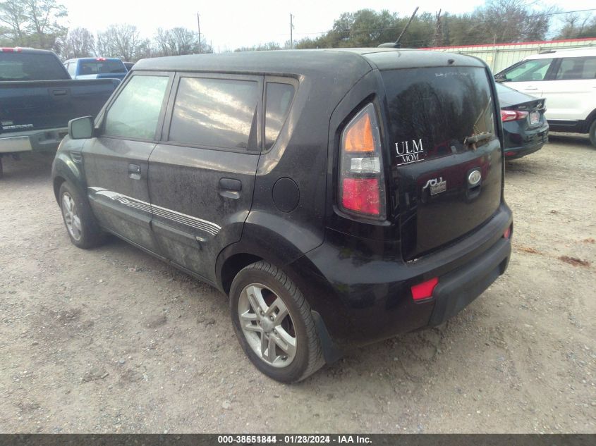 2010 Kia Soul + VIN: KNDJT2A27A7031553 Lot: 38551844