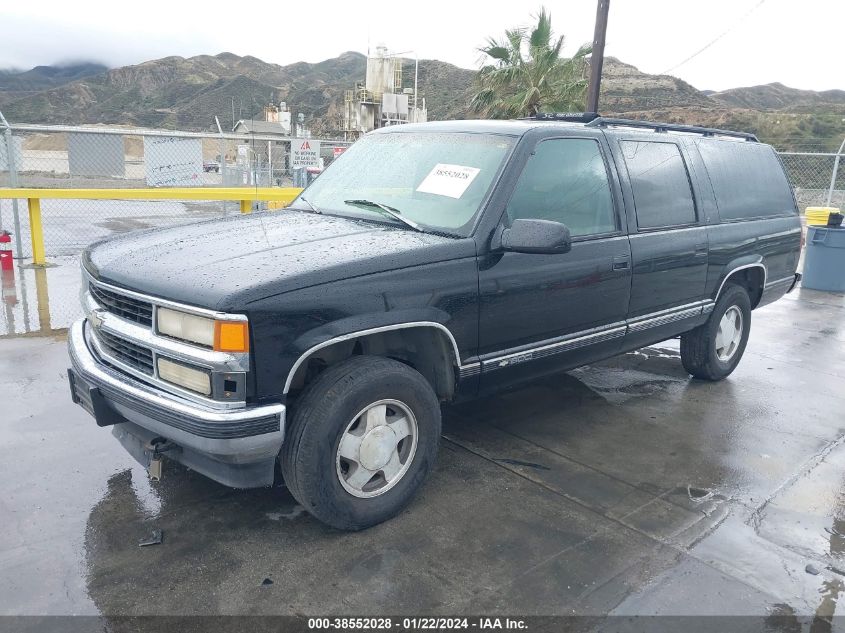 1997 Chevrolet Suburban Lt VIN: 3GNFK16R3VG119784 Lot: 38552028