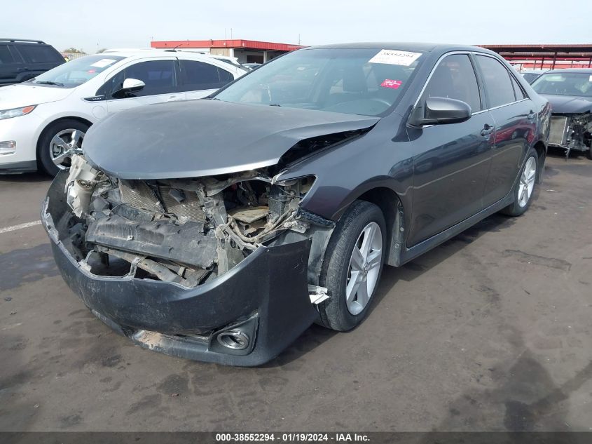 4T1BF1FK2CU182816 2012 Toyota Camry Se