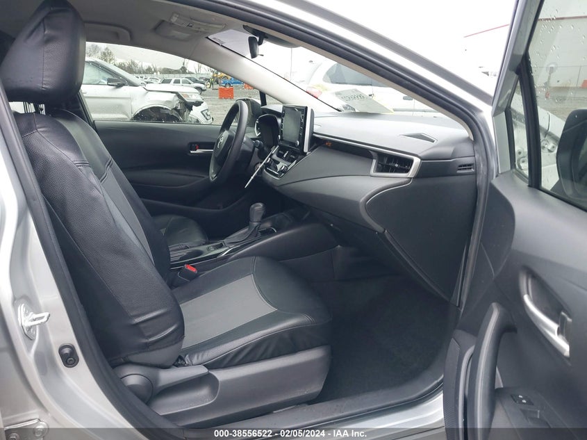 2020 TOYOTA COROLLA LE - JTDEPRAEXLJ063377