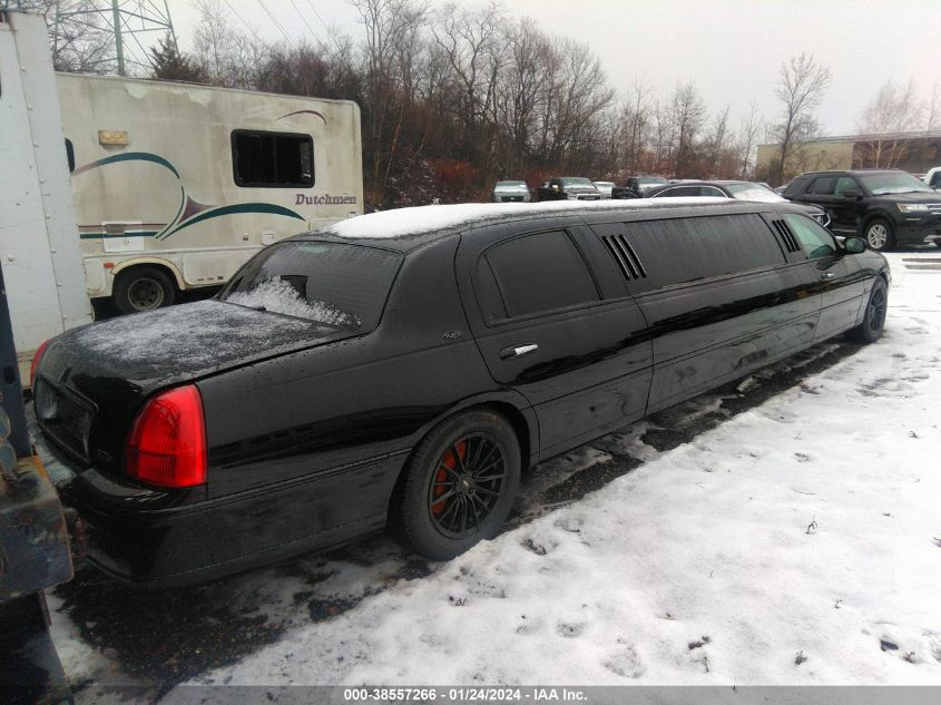 2009 Lincoln Town Car Executive VIN: 2L1FM88W39X607513 Lot: 38557266