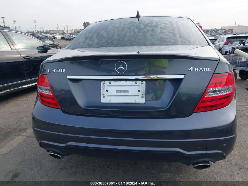 2014 Mercedes-Benz C 300 Luxury 4Matic/Sport 4Matic VIN: WDDGF8AB0EA942598 Lot: 38557861