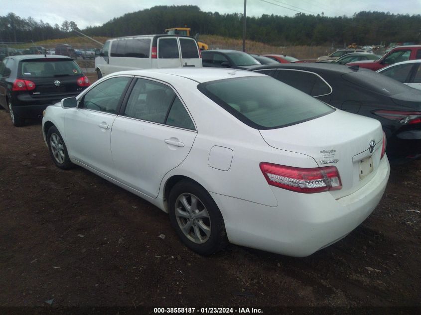 4T1BF3EK1BU777393 2011 Toyota Camry Le