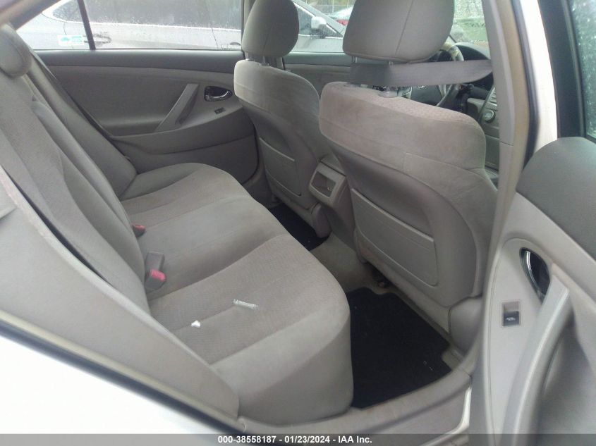 4T1BF3EK1BU777393 2011 Toyota Camry Le