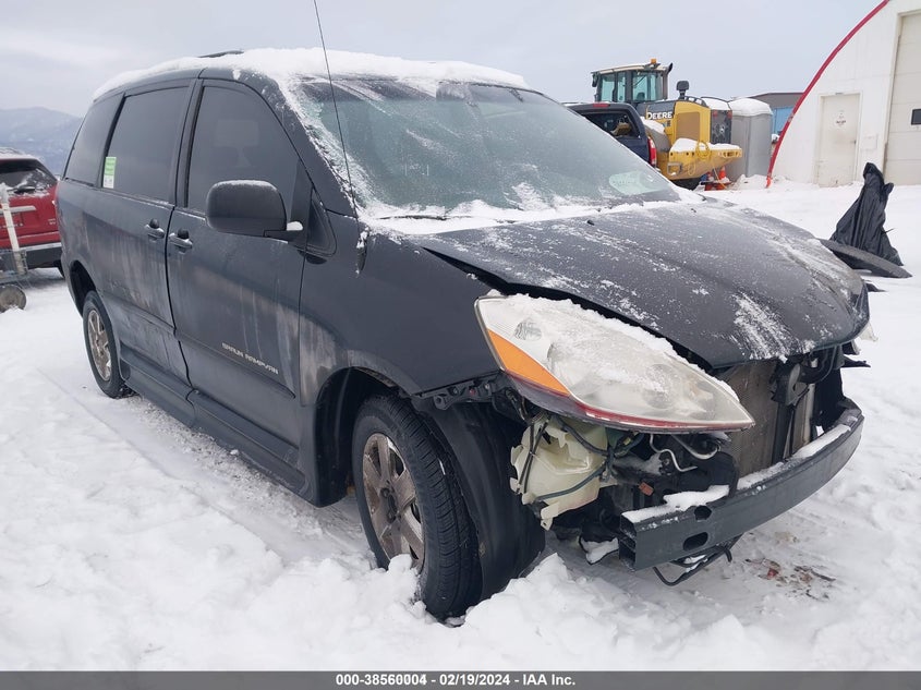 2008 TOYOTA SIENNA