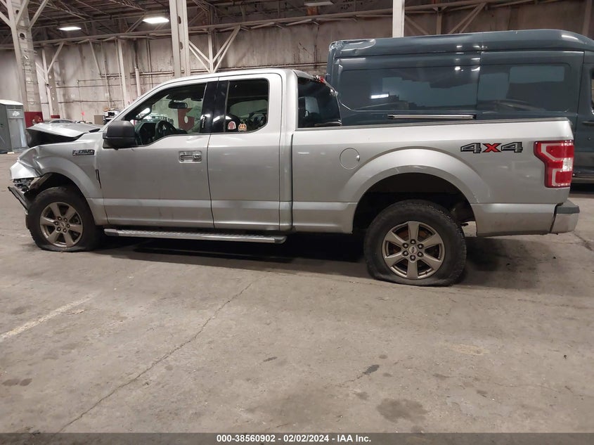 VIN 1FTFX1E44LFC82670 2020 FORD F-150 XLT
